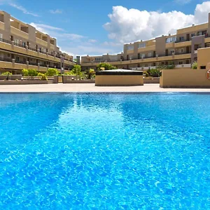  Apartment La Perla Beach Apt With Pool